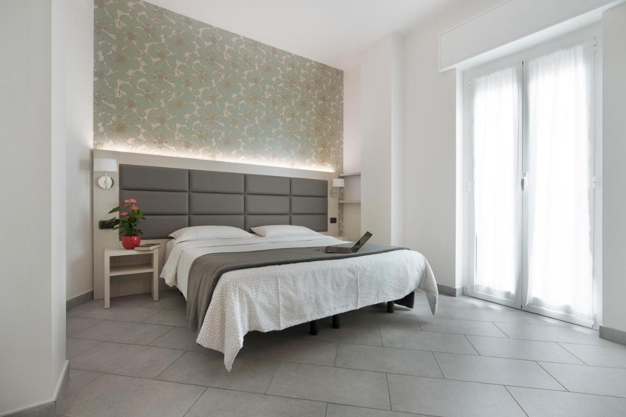 Hotel Residence Laigueglia Free Parking Extérieur photo