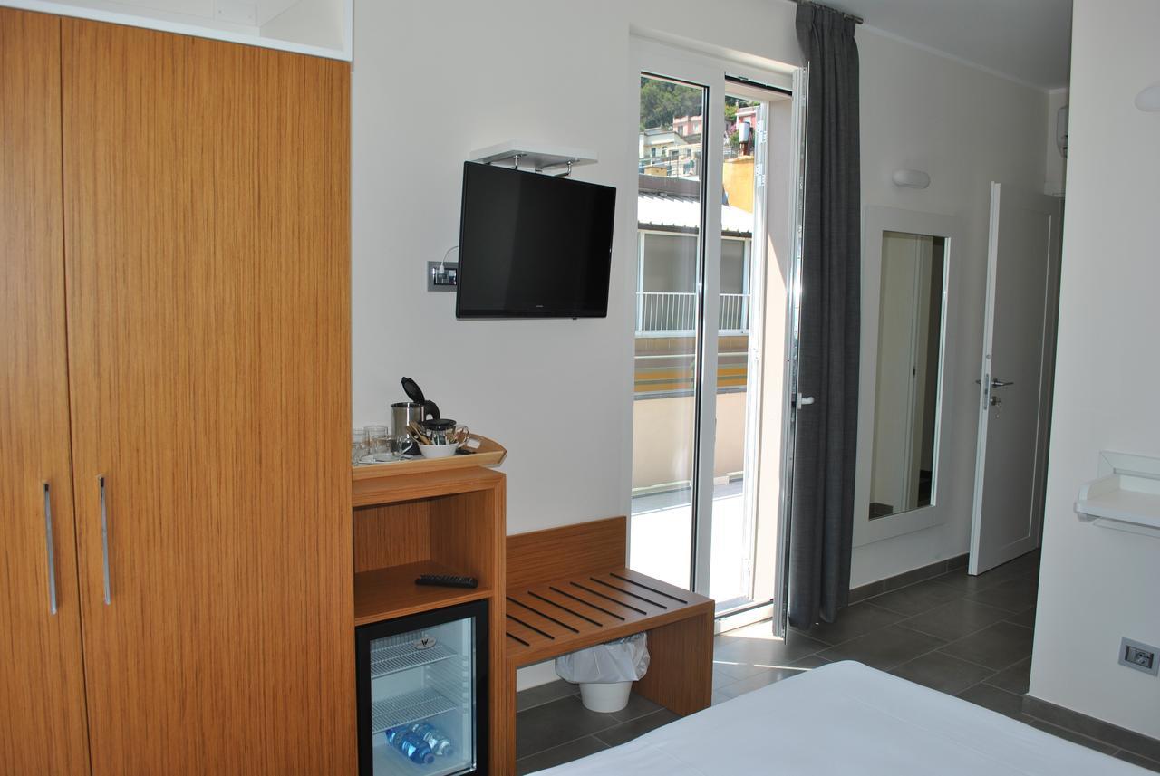 Hotel Residence Laigueglia Free Parking Extérieur photo